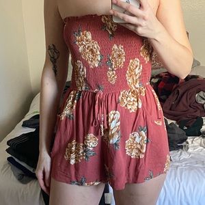 Strapless floral romper